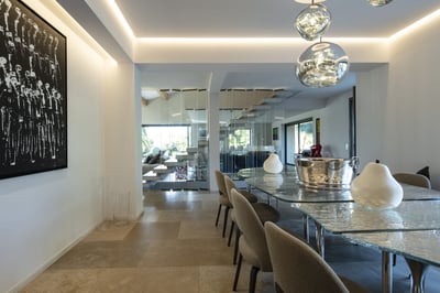 Luxury Villa Photo #27
