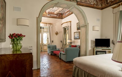 Luxury Villa Photo #15
