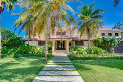 Luxury Villa Photo #62