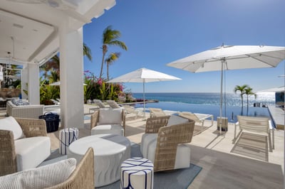 Luxury Villa Photo #16