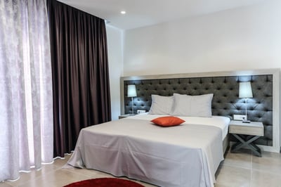 Luxury Villa Photo #24