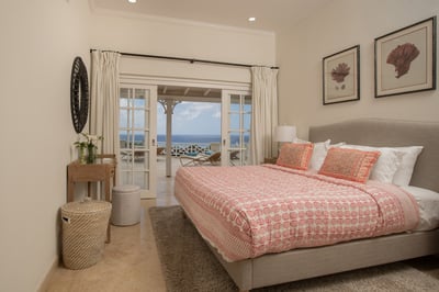 Luxury Villa Photo #19