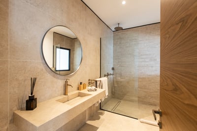 Luxury Villa Photo #37