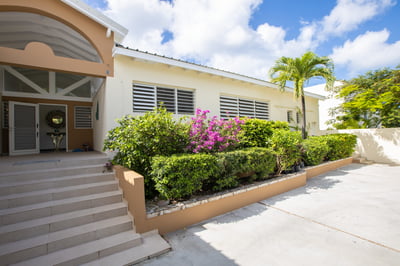 Luxury Villa Photo #44