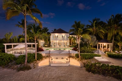 Luxury Villa Photo #5