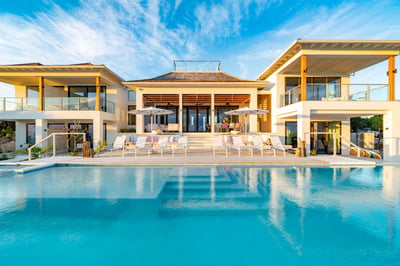 Luxury Villa Photo #24