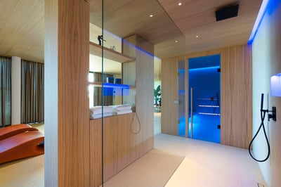 Luxury Villa Photo #28