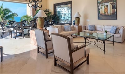 Luxury Villa Photo #19