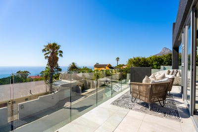 Luxury Villa Photo #17