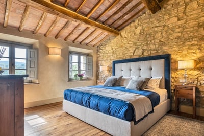 Luxury Villa Photo #27