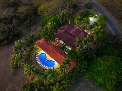 Luxury Villa Photo #52