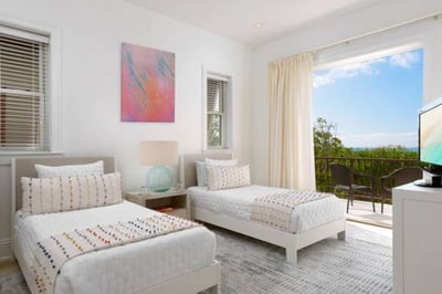 Luxury Villa Photo #13