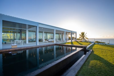 Luxury Villa Photo #12