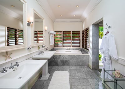 Luxury Villa Photo #21