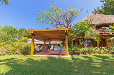 Luxury Villa Photo #11
