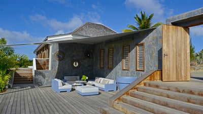 Outdoor Lounge Area