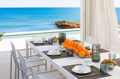 Luxury Villa Photo #15