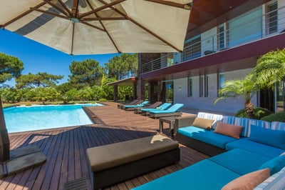 Luxury Villa Photo #6