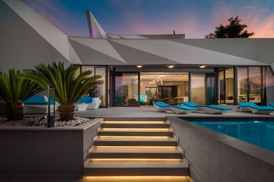 Luxury Villa Photo #21