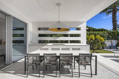 Luxury Villa Photo #11
