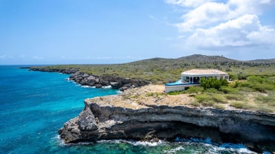 Cliff Villa
