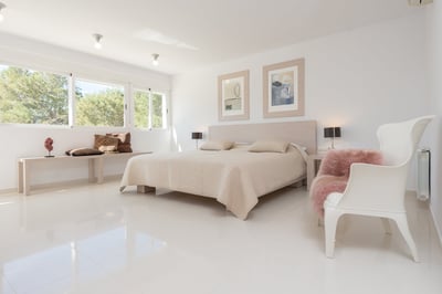 Luxury Villa Photo #48