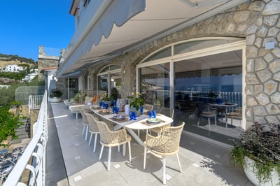 Luxury Villa Photo #10