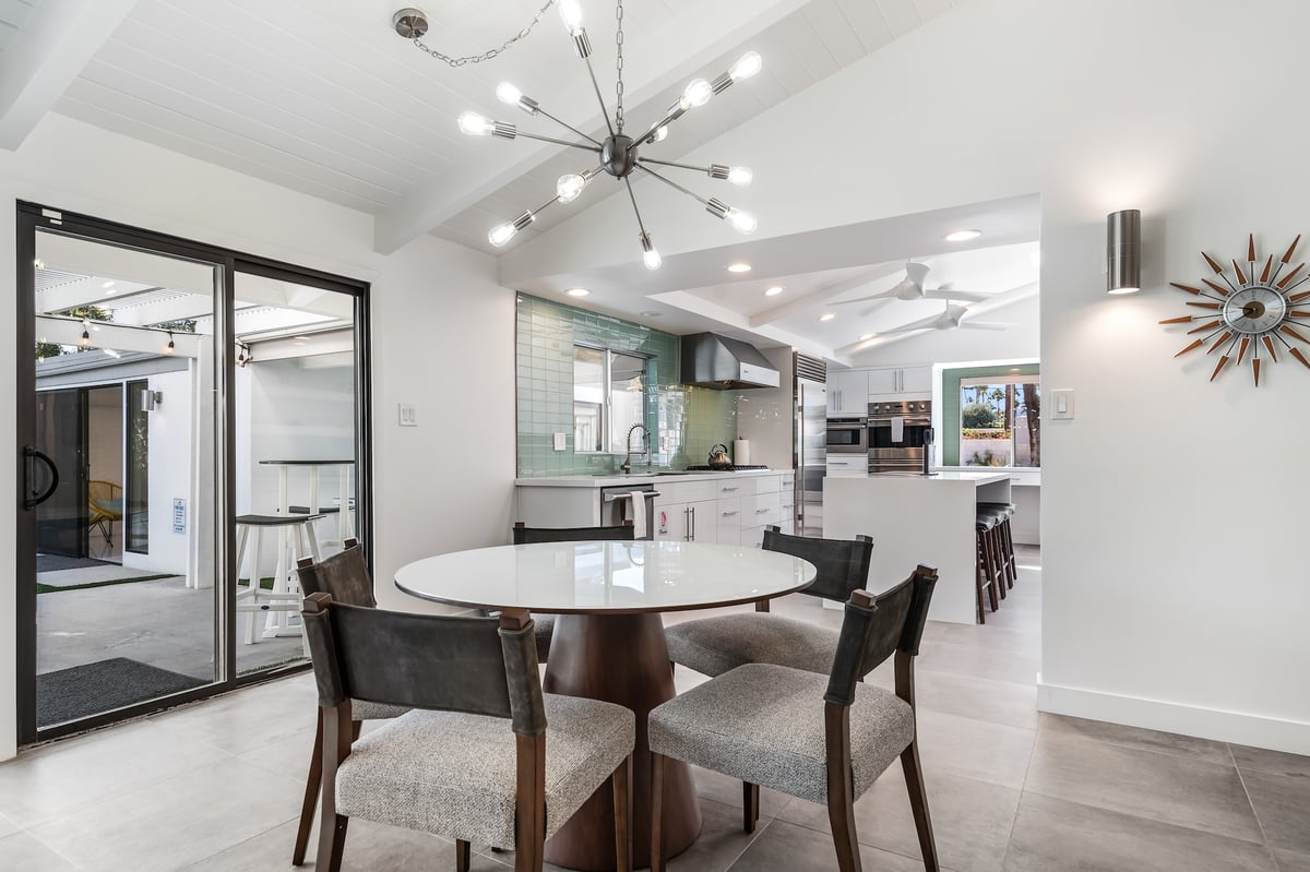 Alexander Desert Dreams