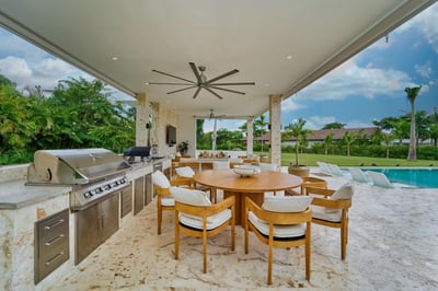 Luxury Villa Photo #7