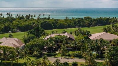 Luxury Villa Photo #5