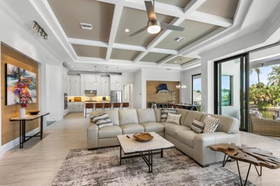 Luxury Villa Photo #7