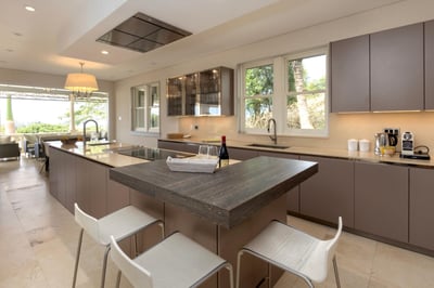 Luxury Villa Photo #20