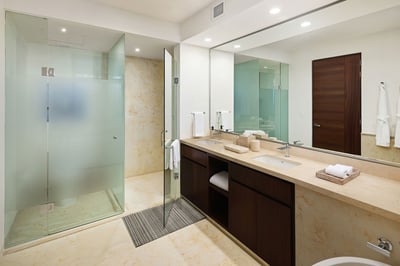 Luxury Villa Photo #32