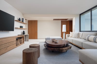 Luxury Villa Photo #12