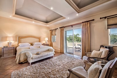 Luxury Villa Photo #21