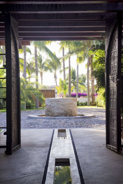 Luxury Villa Photo #12