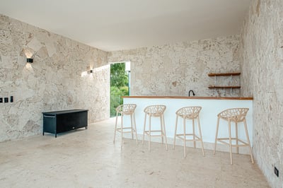 Luxury Villa Photo #13