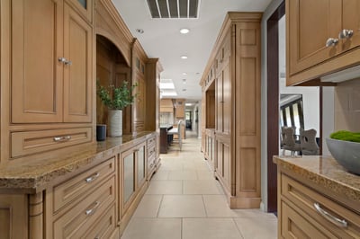 Luxury Villa Photo #19