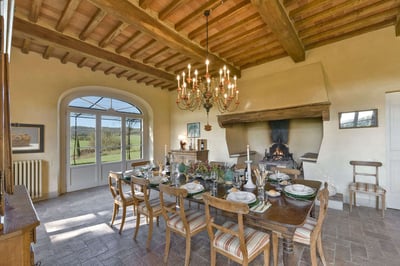 Luxury Villa Photo #9