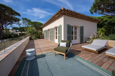Luxury Villa Photo #9