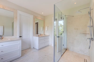 Luxury Villa Photo #55