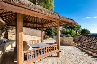 Luxury Villa Photo #7