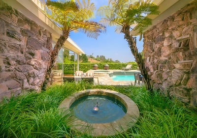 Luxury Villa Photo #15