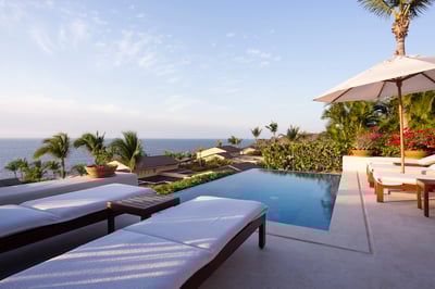 Luxury Villa Photo #4