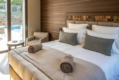 Luxury Villa Photo #11