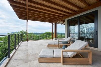 Luxury Villa Photo #14