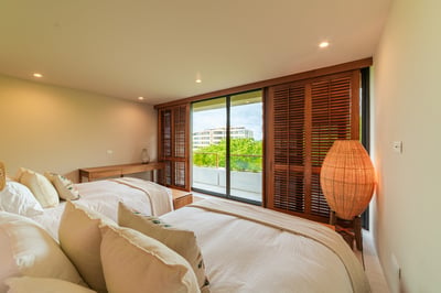 Luxury Villa Photo #22