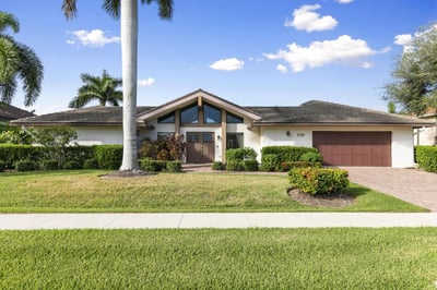 Luxury Villa Photo #19