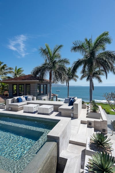Luxury Villa Photo #11