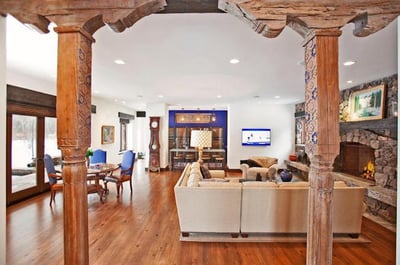 Luxury Villa Photo #32